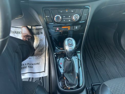 Used 2018 Buick Encore Preferred image 25
