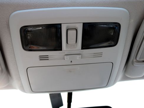 Used 2014 Subaru Forester 2.5i Limited image 24