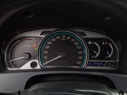 Used 2011 Toyota Venza w/ Premium Pkg #2 FWD image 13