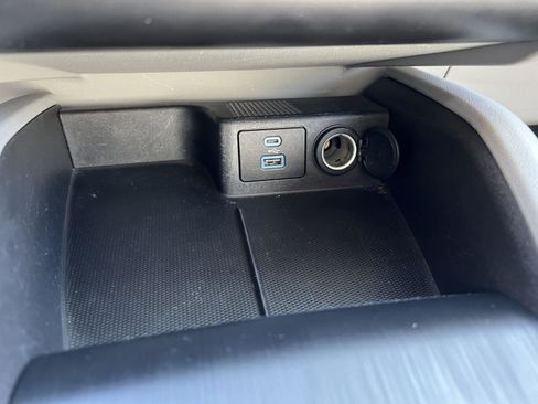 Used 2023 Ford Escape Active image 31