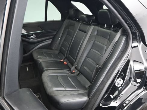 Used 2023 Mercedes-Benz GLE 53 AMG 4MATIC image 11