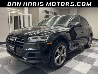 Used 2020 Audi Q5 2.0T Titanium Premium Plus w/ Premium Plus Package