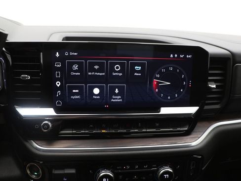 Used 2025 GMC Sierra 1500 SLT image 25