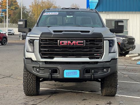 New 2026 GMC Sierra 2500 AT4X w/ AT4X AEV Edition image 6