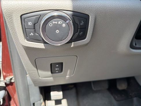 Used 2017 Ford F150 XLT w/ Equipment Group 302A Luxury image 17