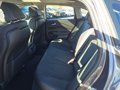 Used 2023 Acura TLX image 14