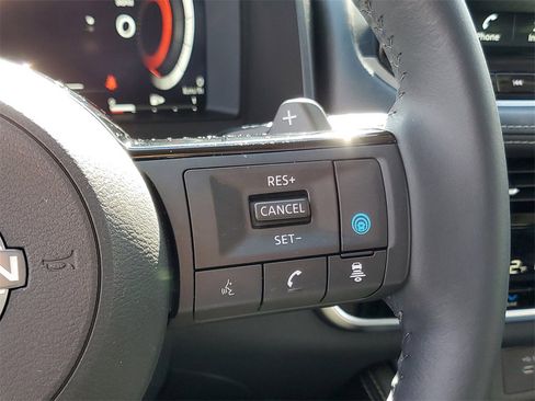 Certified 2023 Nissan Rogue Platinum w/ Platinum Premium Package image 23