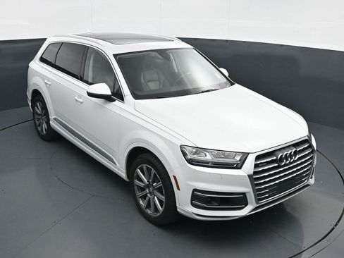 Used 2018 Audi Q7 2.0T Premium Plus AWD/4WD image 14