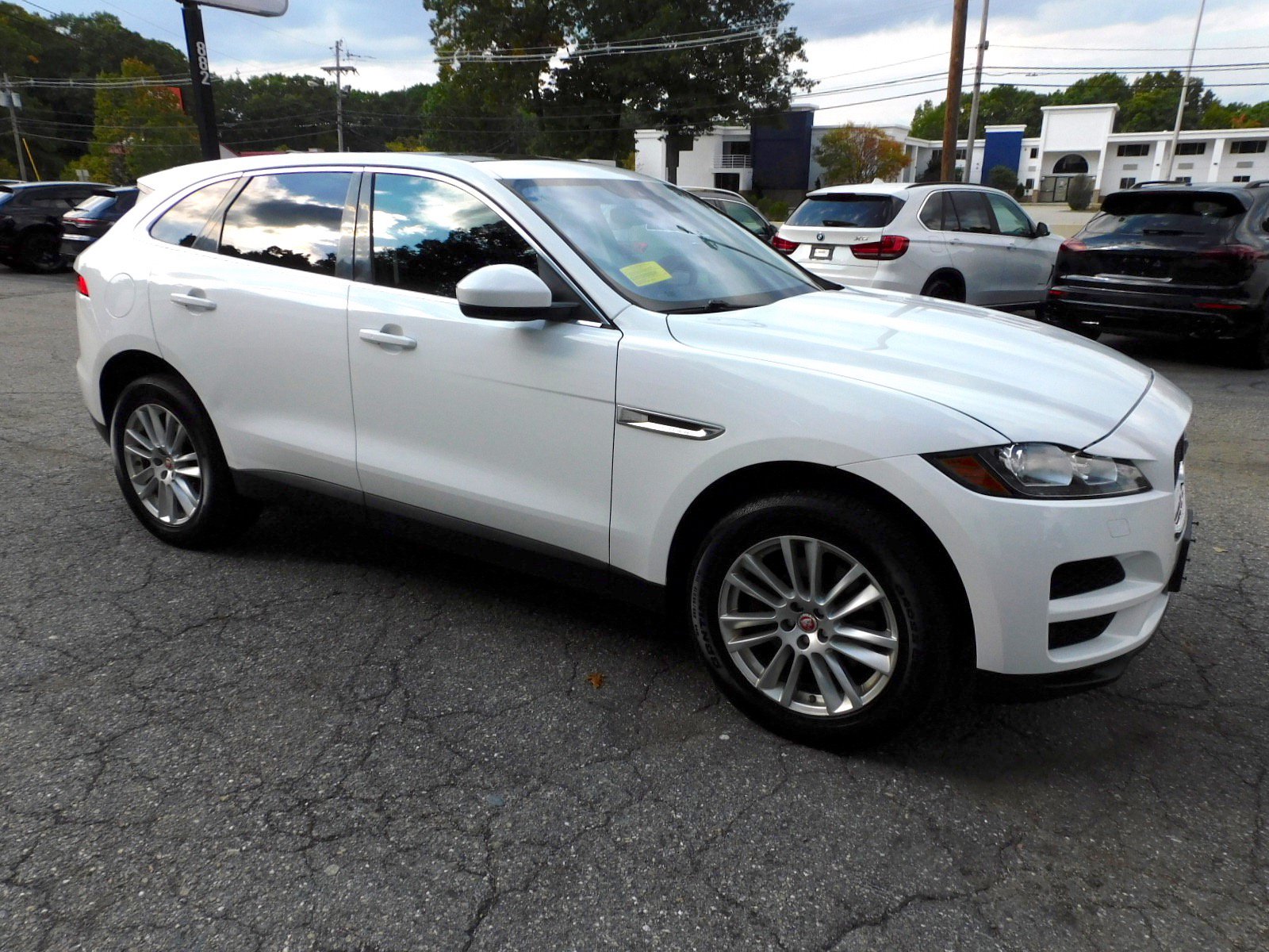 Used 2020 Jaguar F-PACE Prestige AWD/4WD image 7