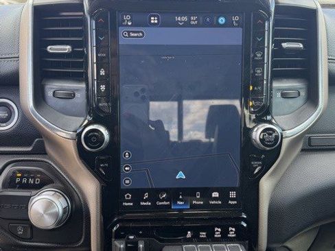 Used 2022 RAM 1500 Laramie w/ Laramie Southwest Edition image 7