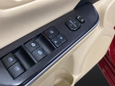 Used 2016 Toyota Camry LE FWD image 21