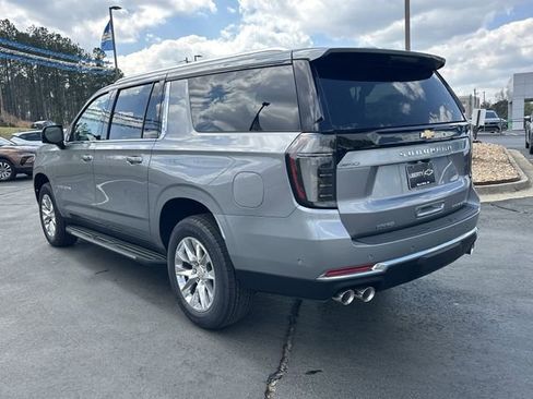 New 2026 Chevrolet Suburban Premier w/ Sun And Tow Package AWD/4WD image 7