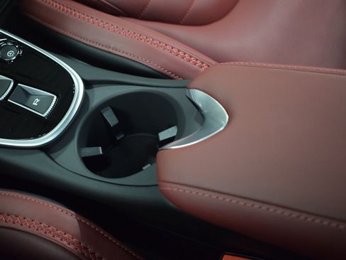New 2026 McLaren GTS RWD image 36