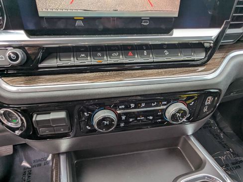 Used 2026 Chevrolet Silverado 1500 LT Trail Boss w/ Protection Package AWD/4WD image 16