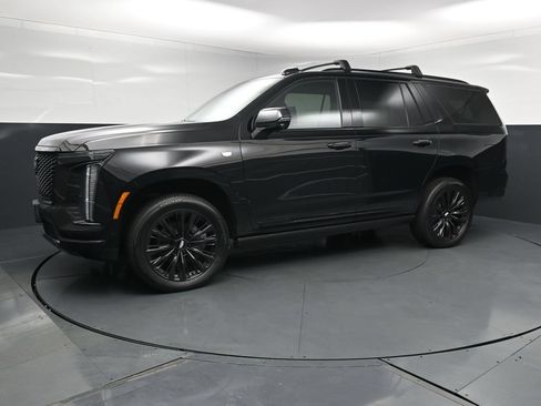 Used 2025 Cadillac Escalade Sport w/ LPO, ONYX Package AWD/4WD image 1