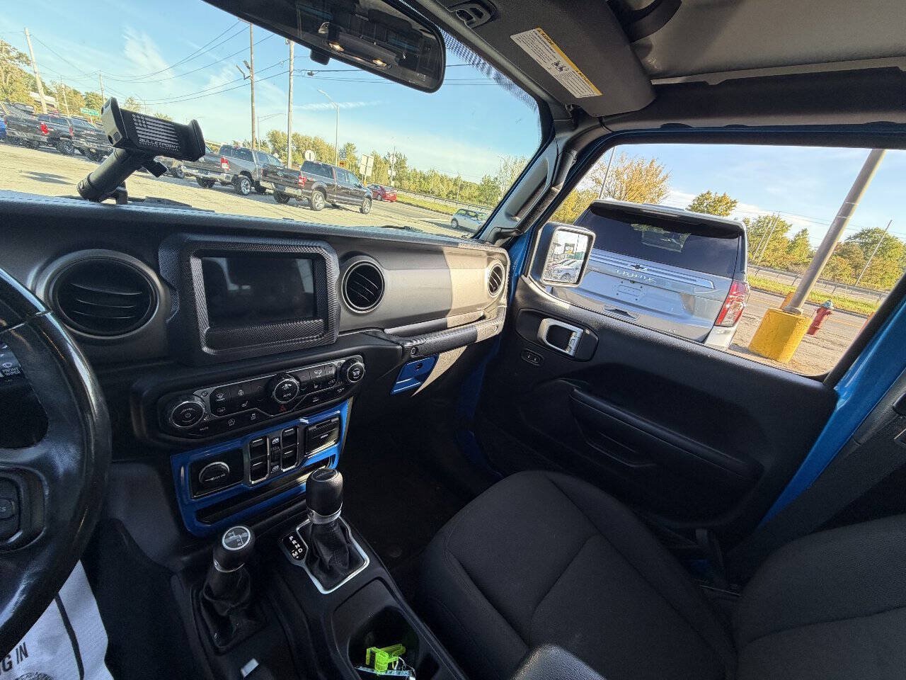Used 2020 Jeep Gladiator Sport w/ Quick Order Package 24S AWD/4WD image 9