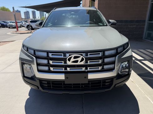 Used 2025 Hyundai Santa Cruz SEL FWD image 10