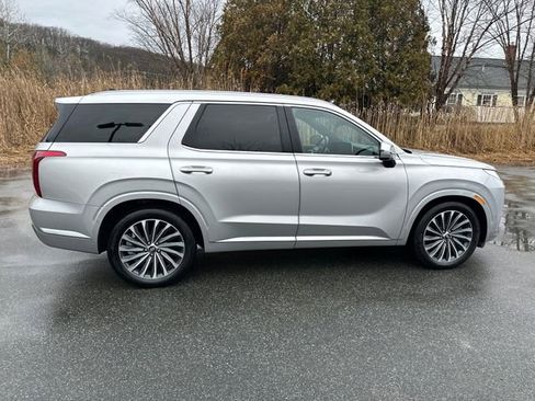 Used 2024 Hyundai Palisade Calligraphy image 6
