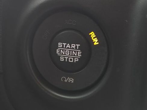 Used 2021 Jeep Wrangler Unlimited Sport S image 23