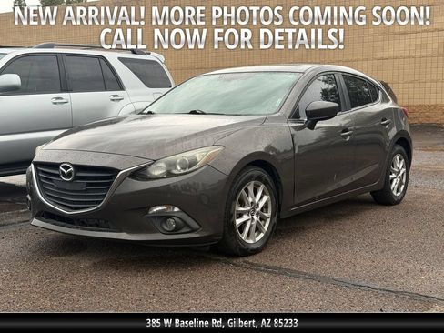 Used 2016 MAZDA MAZDA3 i Touring FWD image 1