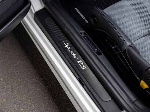 Certified 2025 Porsche 718 Boxster Spyder RS RWD image 27