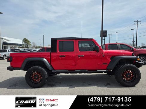 Used 2020 Jeep Gladiator Sport w/ Quick Order Package 24S AWD/4WD image 9