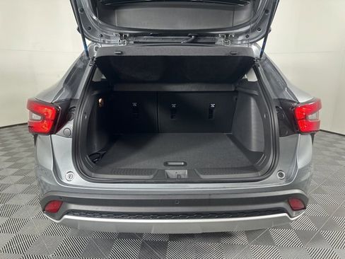 New 2026 Chevrolet Trax LT w/ Driver Confidence Package image 11