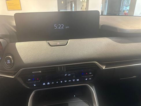 Used 2025 MAZDA CX-70 3.3 Turbo w/ Preferred Package image 21