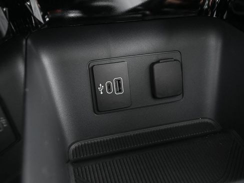 New 2026 Ford Explorer Platinum w/ LUX Leather Package image 33