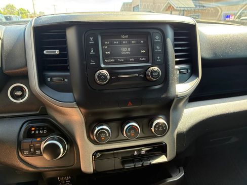 Used 2019 RAM 1500 Tradesman AWD/4WD image 17
