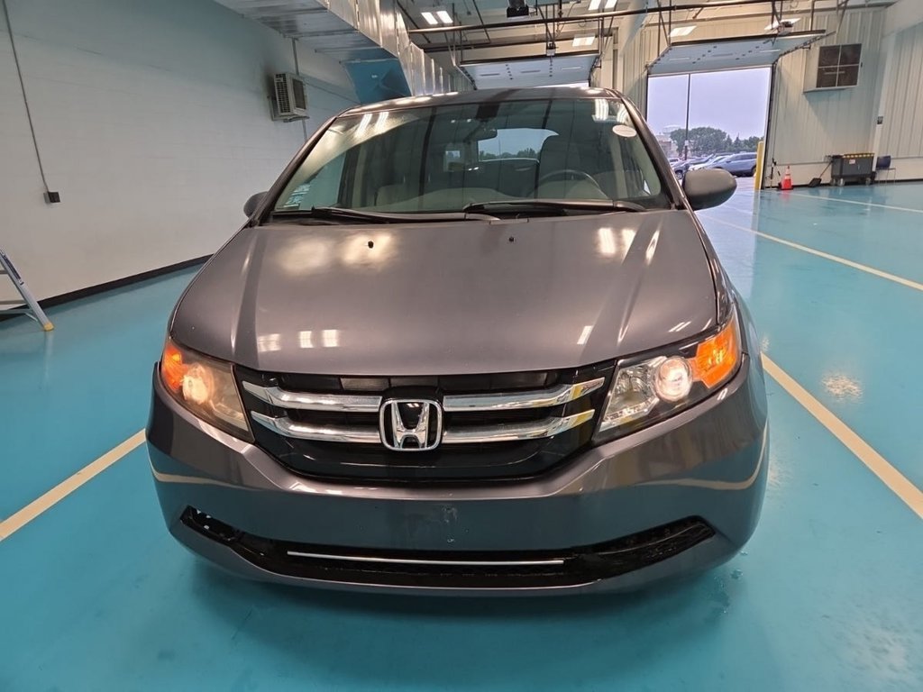 Used 2015 Honda Odyssey EX image 8