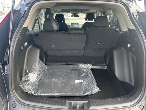 Used 2025 Honda CR-V EX image 28