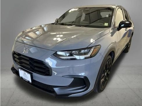 Used 2024 Honda HR-V Sport image 1