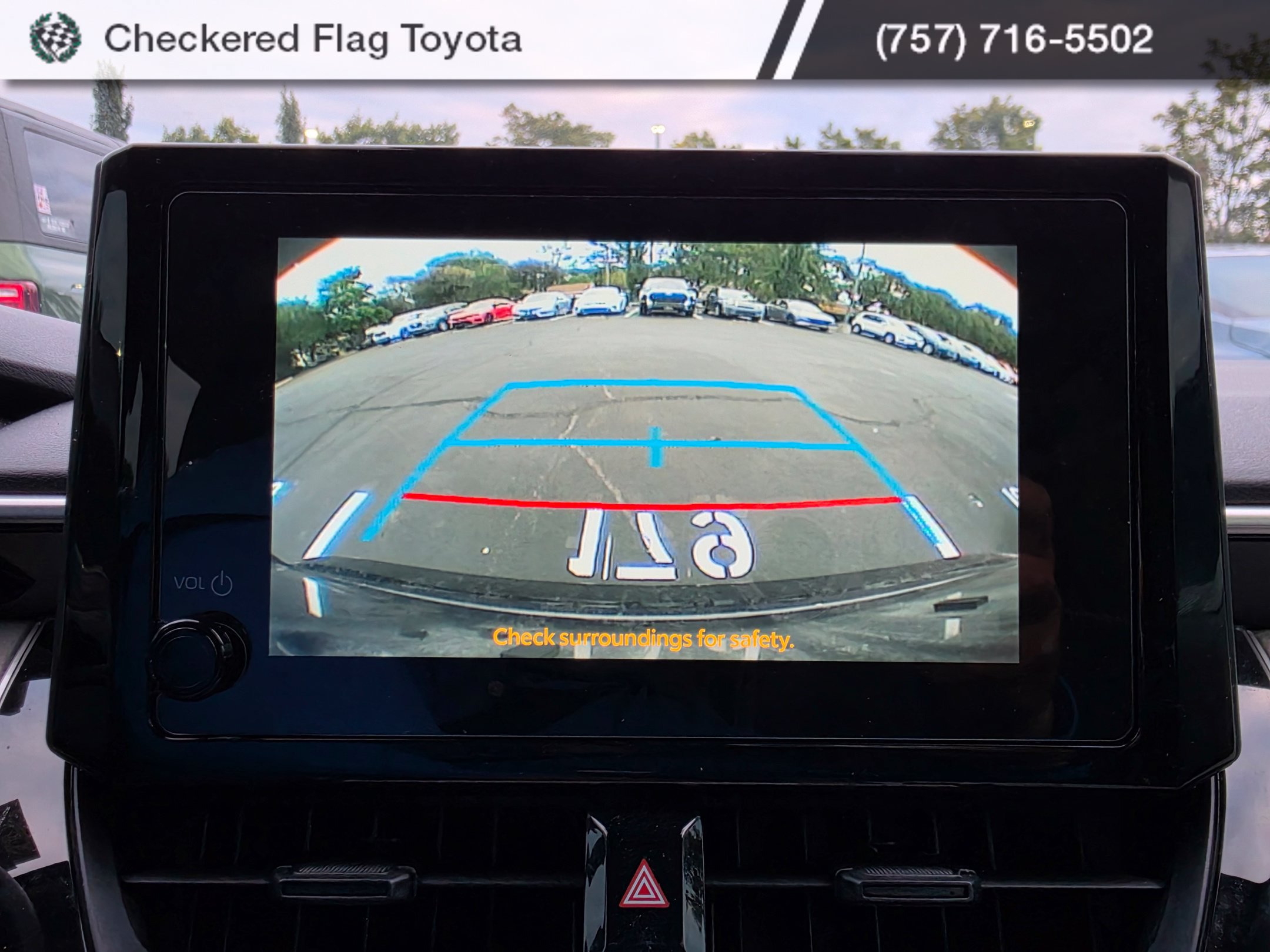 Used 2025 Toyota Corolla LE FWD image 15
