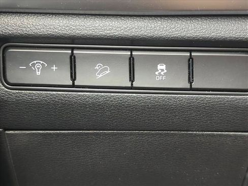 Used 2024 Kia Telluride S FWD image 12