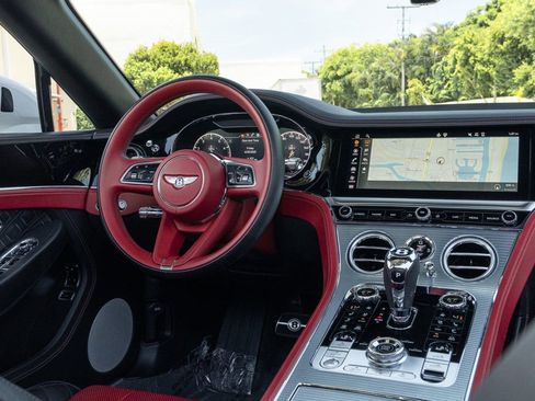 Used 2021 Bentley Continental GT AWD/4WD image 19
