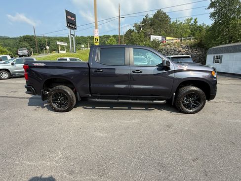 Used 2023 Chevrolet Silverado 1500 LT Trail Boss AWD/4WD image 6
