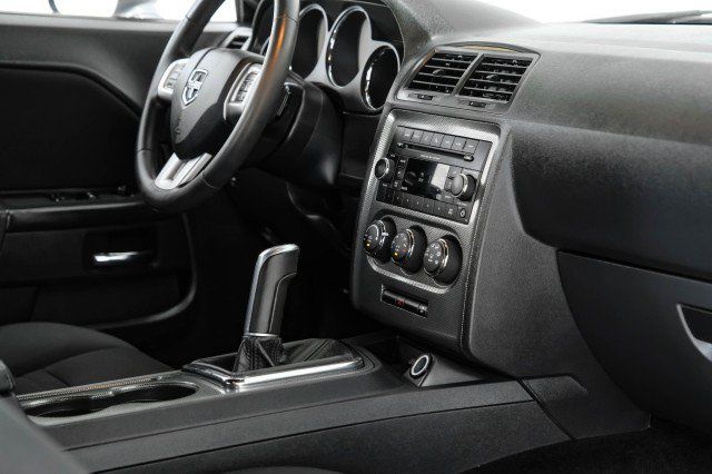 Used 2013 Dodge Challenger R/T RWD image 21