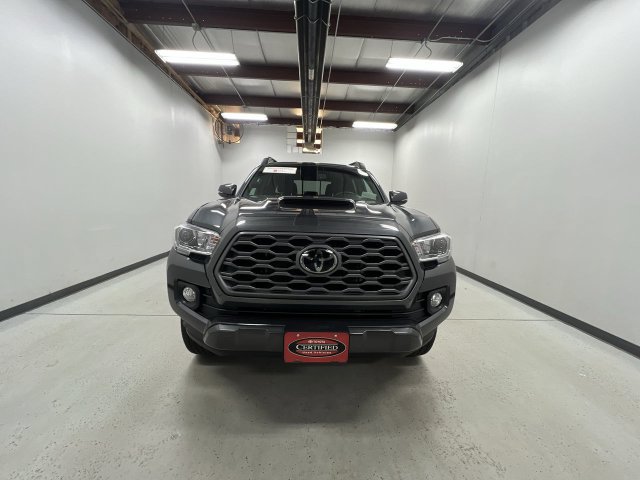 Certified 2022 Toyota Tacoma TRD Sport AWD/4WD image 3