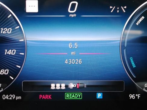 Used 2024 Mercedes-Benz S 580e 4MATIC Sedan image 50