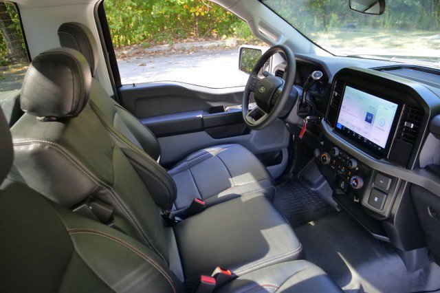 Used 2025 Ford F150 XL w/ Equipment Group 103A High RWD image 30