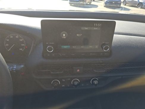 Used 2025 Honda HR-V LX image 14