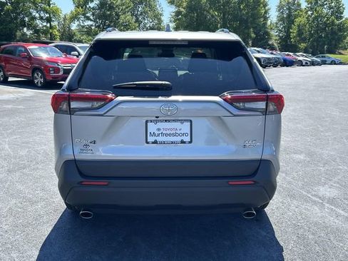 Used 2025 Toyota RAV4 XLE AWD/4WD image 5