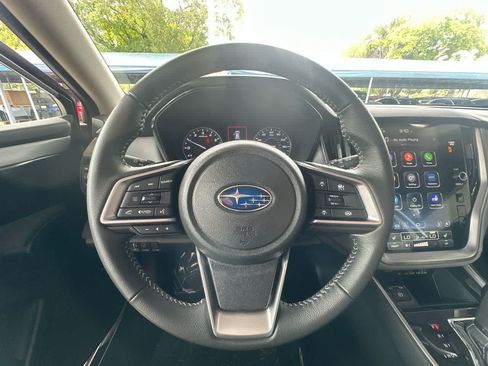 Used 2025 Subaru Outback Premium AWD/4WD image 15