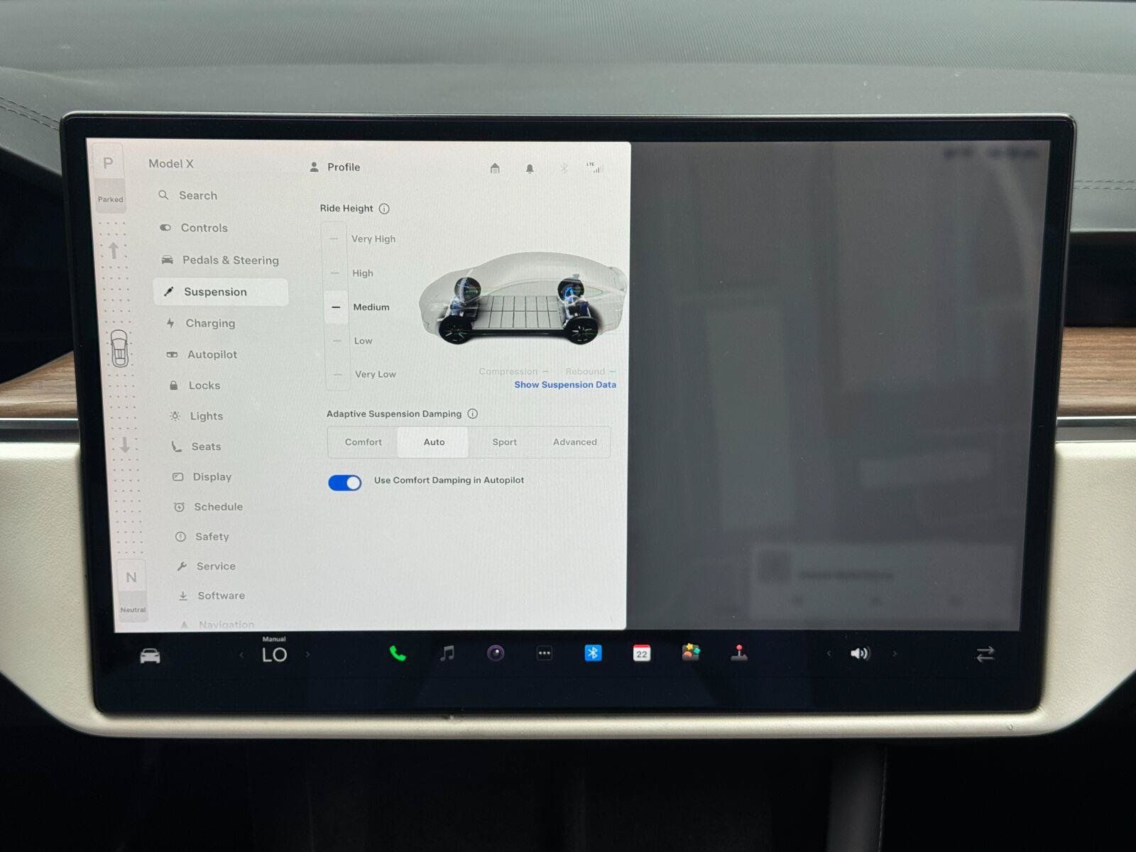 Used 2022 Tesla Model X AWD/4WD image 23