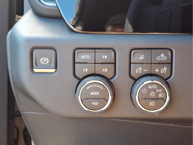 New 2026 Chevrolet Silverado 1500 RST w/ Safety Package AWD/4WD image 12