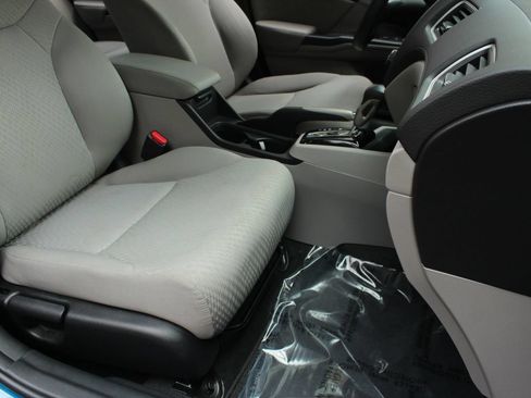 Used 2014 Honda Civic LX image 27
