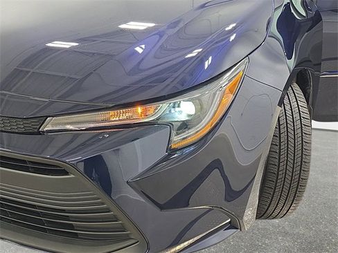 Certified 2025 Toyota Corolla LE w/ LE Premium Package image 27