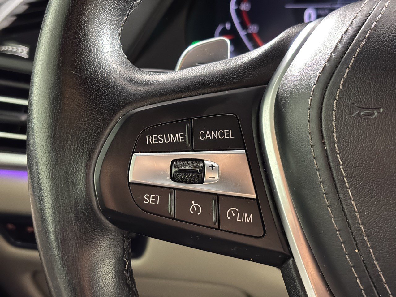 Used 2021 BMW X5 sDrive40i w/ Executive Package 2 RWD image 18