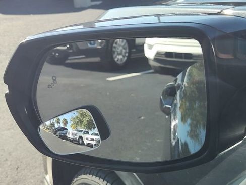 Used 2019 Honda CR-V EX image 21